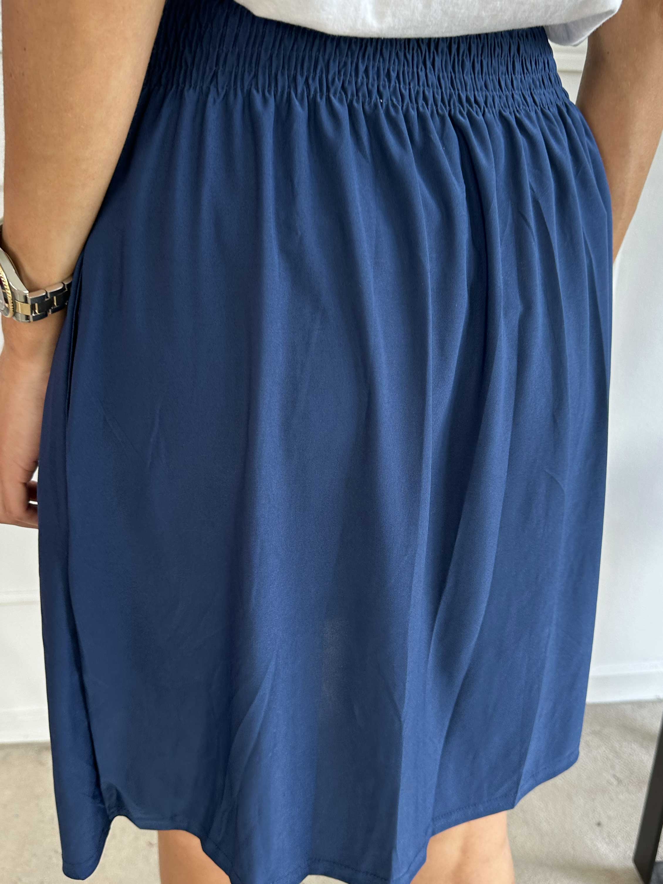 Pams Plain Short Skirt - Kort nederdel i stretchy stof med lommer